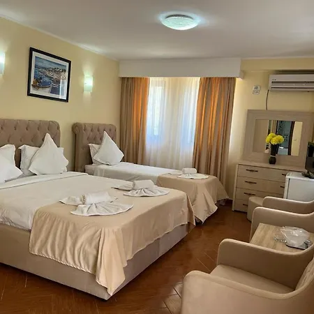Vera Hotel